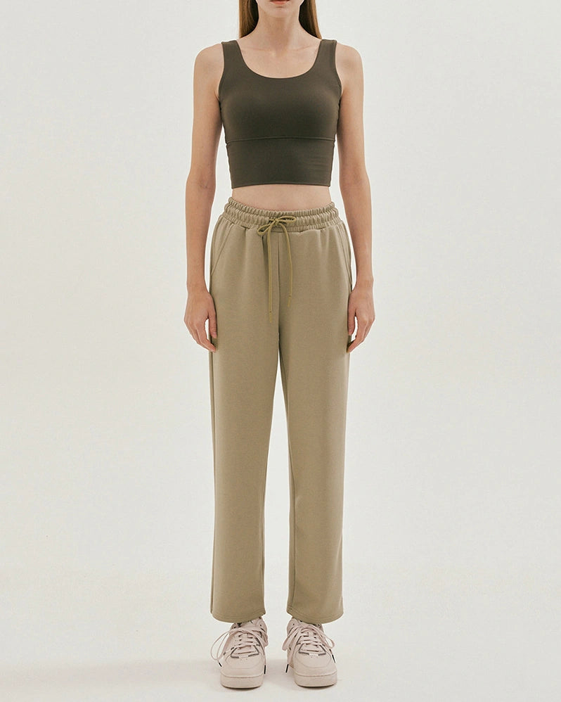 エッセンシャルヨガタンク3050