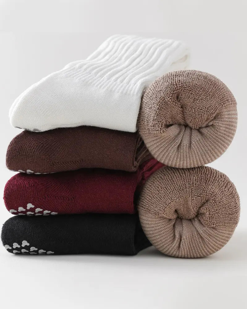 厚手で滑り止め付きの膝丈ソックス 3146