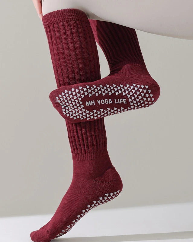 厚手で滑り止め付きの膝丈ソックス 3146